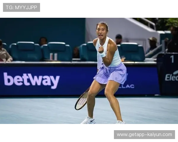 WTA1000多哈站：郑钦文伤愈复出首秀4-6、6-1、6-2逆转肯宁，狂轰20记ACE球